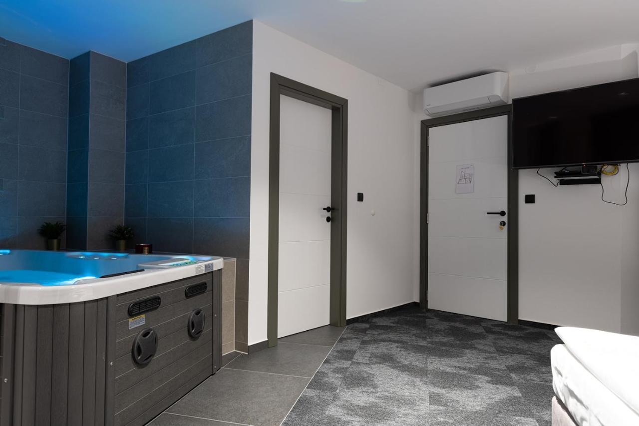 אוסילק Savoy Residence מראה חיצוני תמונה